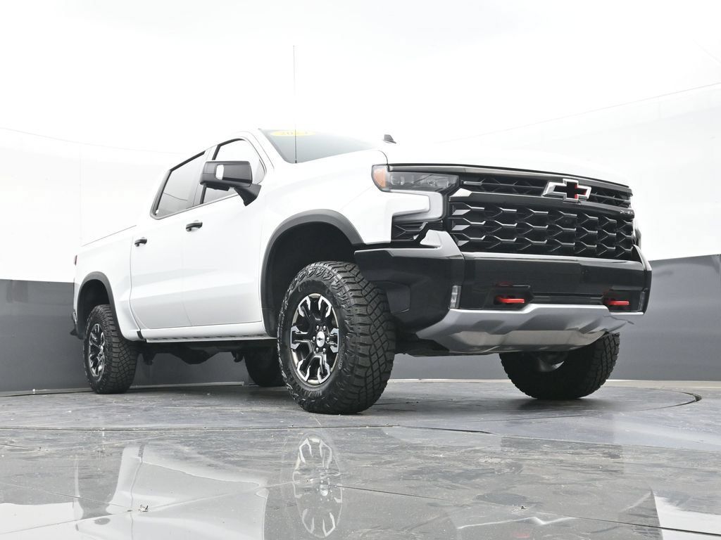 Used 2024 Chevrolet Silverado 1500 ZR2 w/ Technology Package AWD/4WD image 53