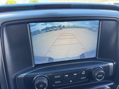 Used 2018 Chevrolet Silverado 1500 LT w/ LT Eassist Package RWD image 28