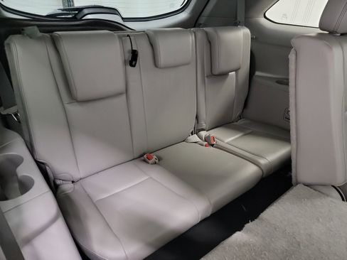 Used 2019 Toyota Highlander XLE image 34