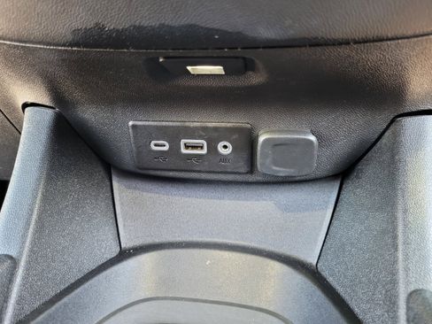 Used 2023 Chevrolet Malibu LS FWD image 20