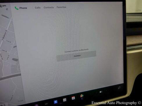 Used 2022 Tesla Model S image 21