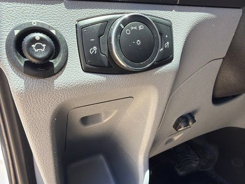 Used 2016 Ford Transit 150 130 Low Roof RWD image 12