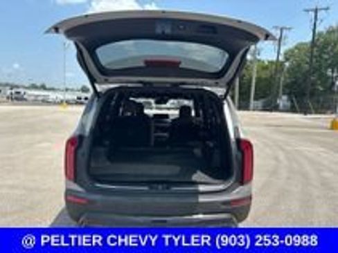Used 2022 Kia Telluride SX w/ SX Prestige Package AWD/4WD image 8