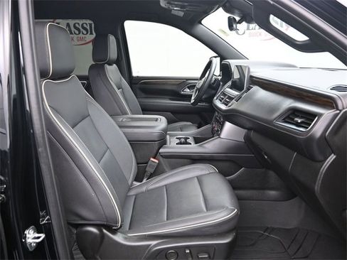 Used 2024 Chevrolet Tahoe Premier image 9