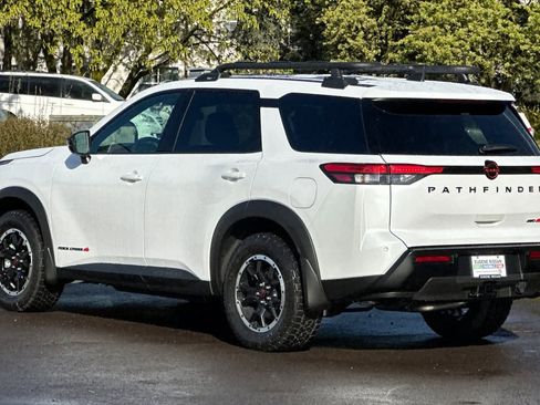 New 2026 Nissan Pathfinder Rock Creek image 6