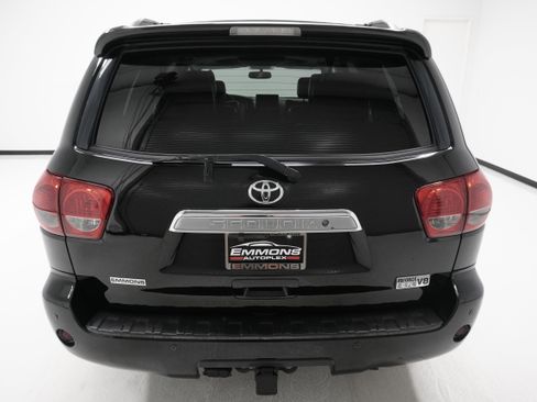 Used 2013 Toyota Sequoia Platinum image 5