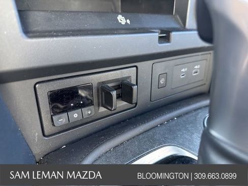 Used 2024 Nissan Armada SL w/ Midnight Edition Package image 29