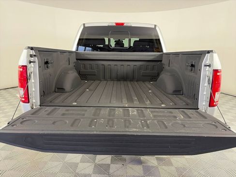 Used 2016 Ford F150 XLT w/ Equipment Group 302A Luxury image 27