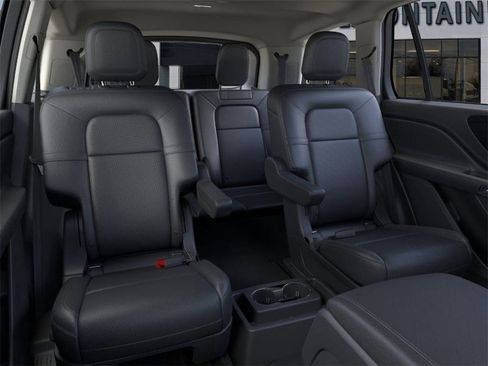 New 2025 Lincoln Aviator Premiere w/ Equipment Group 101A image 11