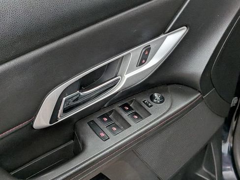 Used 2015 GMC Terrain SLE AWD/4WD image 14