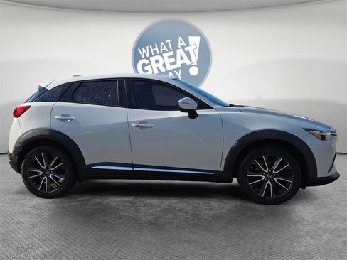 Used 2016 MAZDA CX-3 Grand Touring image 2