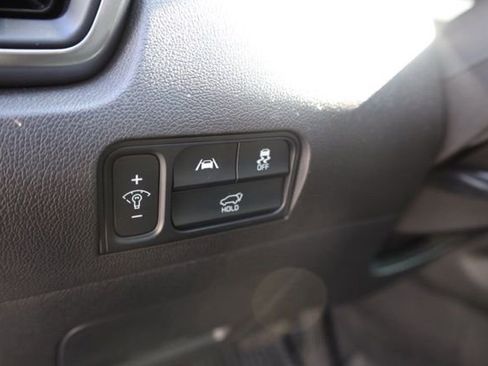 Certified 2023 Kia Sorento X-Line EX image 18