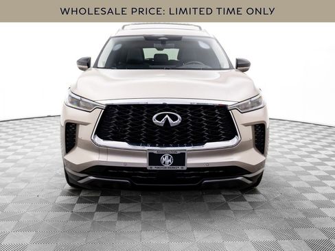 Used 2023 INFINITI QX60 Sensory w/ Vision Package AWD/4WD image 8