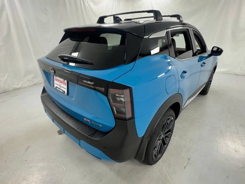 New 2026 Nissan Kicks SR w/ Cold Weather Package AWD/4WD image 3