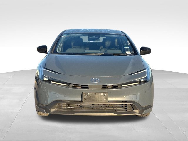 Used 2024 Toyota Prius LE FWD image 11