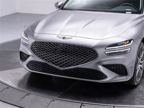 New 2026 Genesis G70 2.5T Prestige image 9