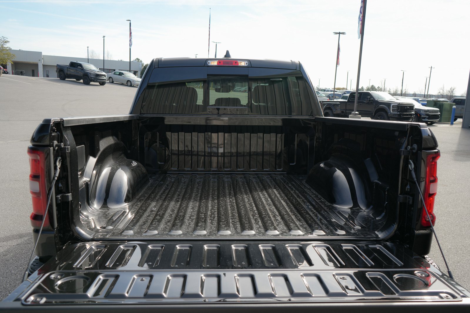 New 2026 RAM 1500 Big Horn AWD/4WD image 9