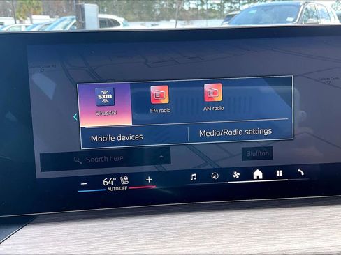 Certified 2025 BMW 330i xDrive Sedan w/ Premium Package image 36