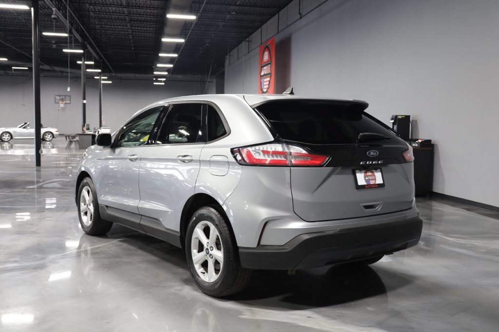 Used 2021 Ford Edge SE FWD image 5