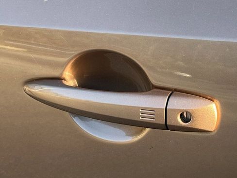 Certified 2024 Nissan Ariya AWD image 34