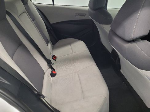 Used 2022 Toyota Corolla LE FWD image 19
