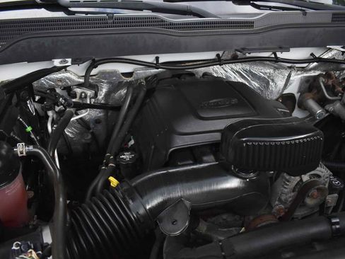 Used 2018 Chevrolet Silverado 3500 W/T RWD image 27