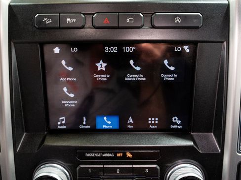 Used 2019 Ford F150 Platinum w/ Equipment Group 701A Luxury AWD/4WD image 24