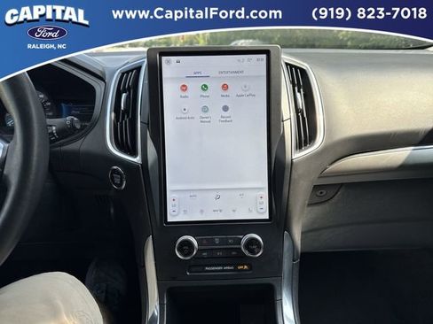 Certified 2024 Ford Edge Titanium image 25