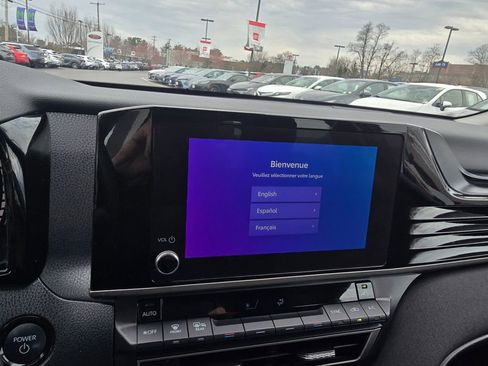 Used 2025 Toyota Camry LE image 22