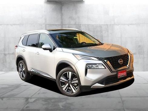 Certified 2023 Nissan Rogue Platinum w/ Platinum Premium Package AWD/4WD image 2