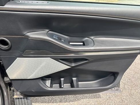 New 2025 Lincoln Navigator L Black Label AWD/4WD image 15