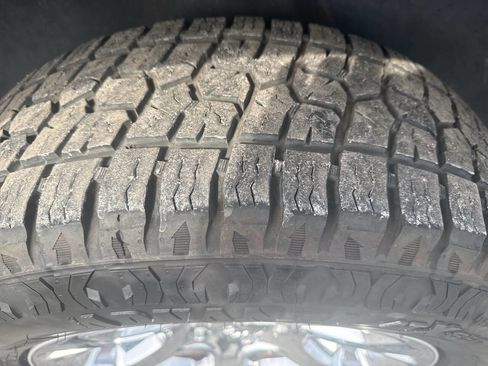 Used 2014 RAM 1500 Laramie w/ Convenience Group image 40