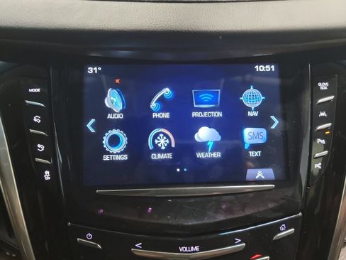 Used 2019 Cadillac Escalade Luxury w/ LPO, Radiant Package image 22