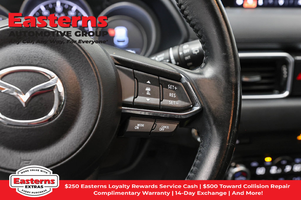 Used 2018 MAZDA CX-5 Touring w/ Preferred Equipment Package AWD/4WD image 17