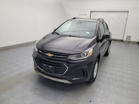 Used 2017 Chevrolet Trax LT w/ Driver Confidence Package image 15
