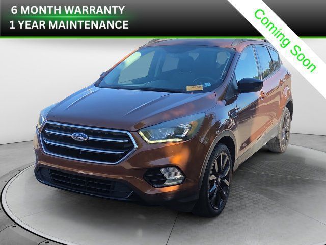 Used 2017 Ford Escape SE w/ SE Sport Appearance Package AWD/4WD image 1