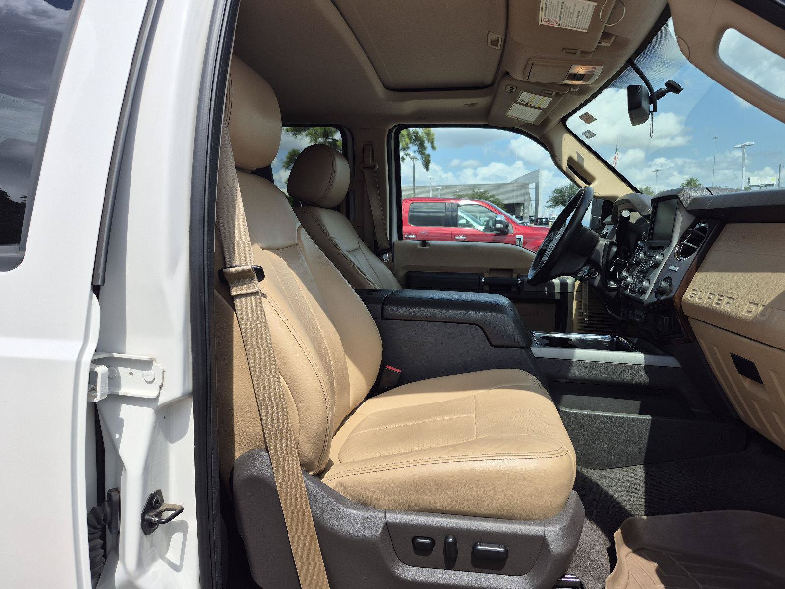 Used 2016 Ford F350 Lariat w/ Lariat Ultimate Package AWD/4WD image 10