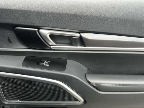 Certified 2025 Kia Telluride S image 29