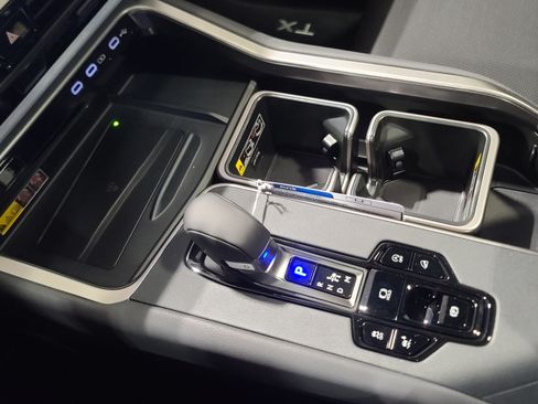 Certified 2026 Lexus TX 350 AWD w/ Technology Package image 25