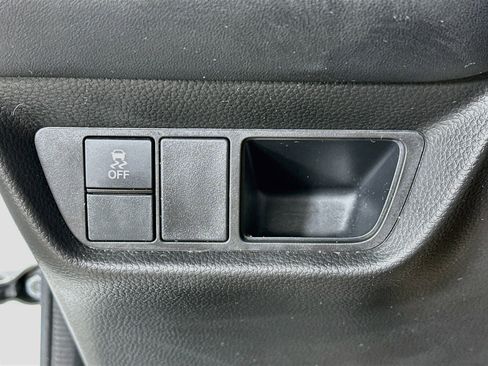 Used 2024 Honda HR-V Sport image 17