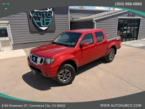Used 2015 Nissan Frontier PRO-4X AWD/4WD image 2