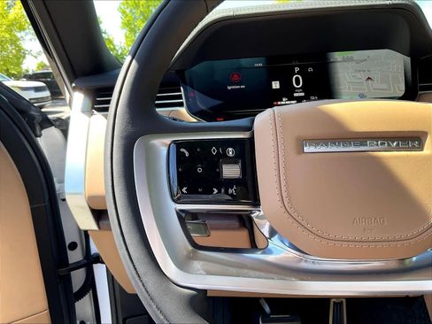 New 2026 Land Rover Range Rover SE AWD/4WD image 17