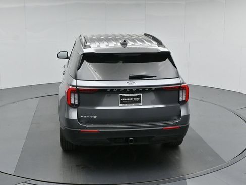New 2026 Ford Explorer Active RWD image 41