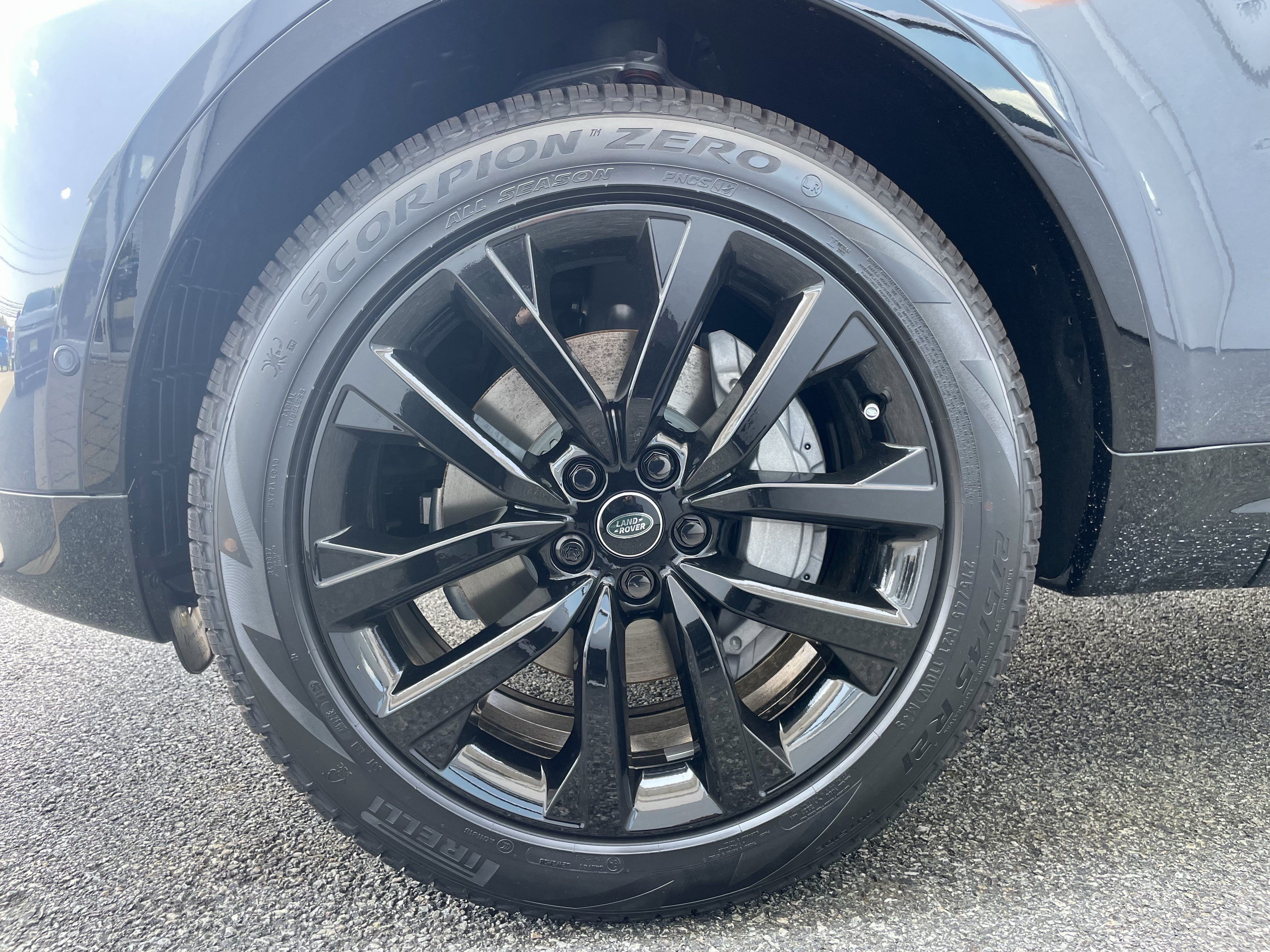 New 2026 Land Rover Discovery Dynamic SE AWD/4WD image 10