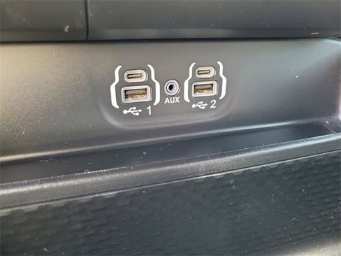 Used 2022 RAM 1500 Big Horn image 30