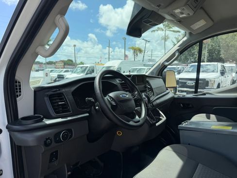 Used 2023 Ford Transit 250 148 Low Roof AWD w/ Fleet Fuel Economy Package image 13