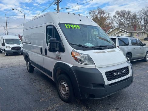 Used 2019 RAM ProMaster 2500 FWD image 1