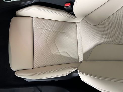 Used 2026 BMW 228i xDrive w/ Technology Package image 22