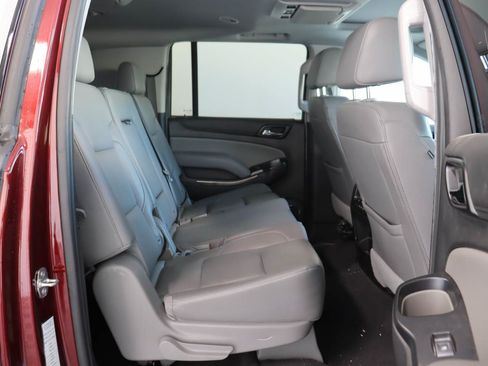Certified 2020 Chevrolet Suburban LT AWD/4WD image 22