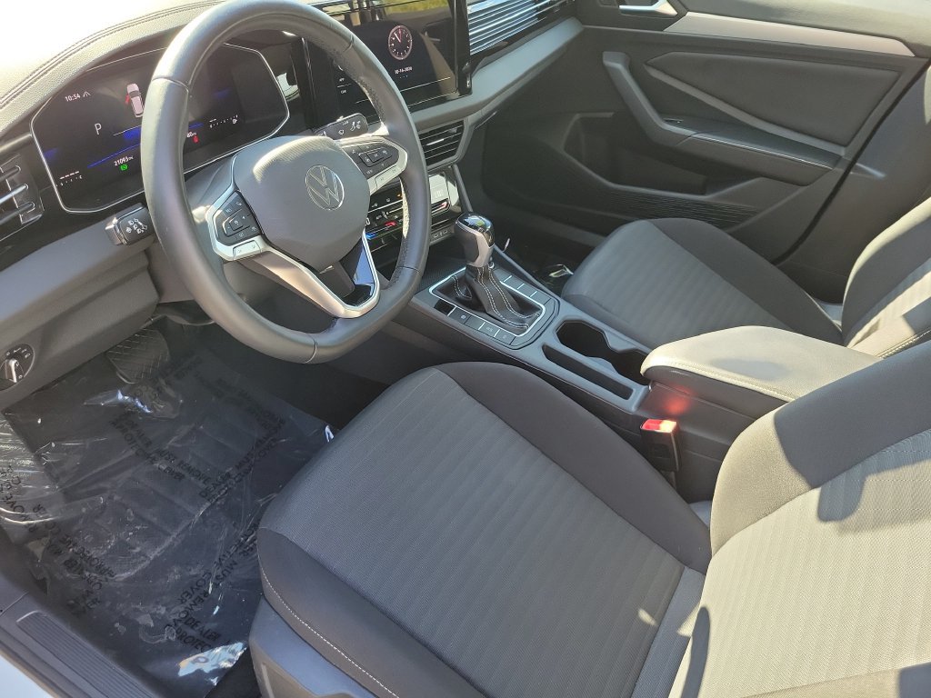 Used 2025 Volkswagen Jetta S FWD image 20